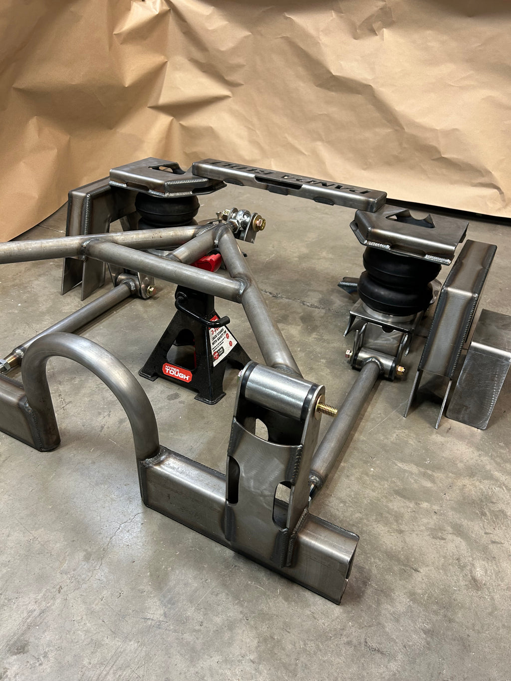 95-04 Toyota Tacoma Rear Chassis Air Suspension Setup