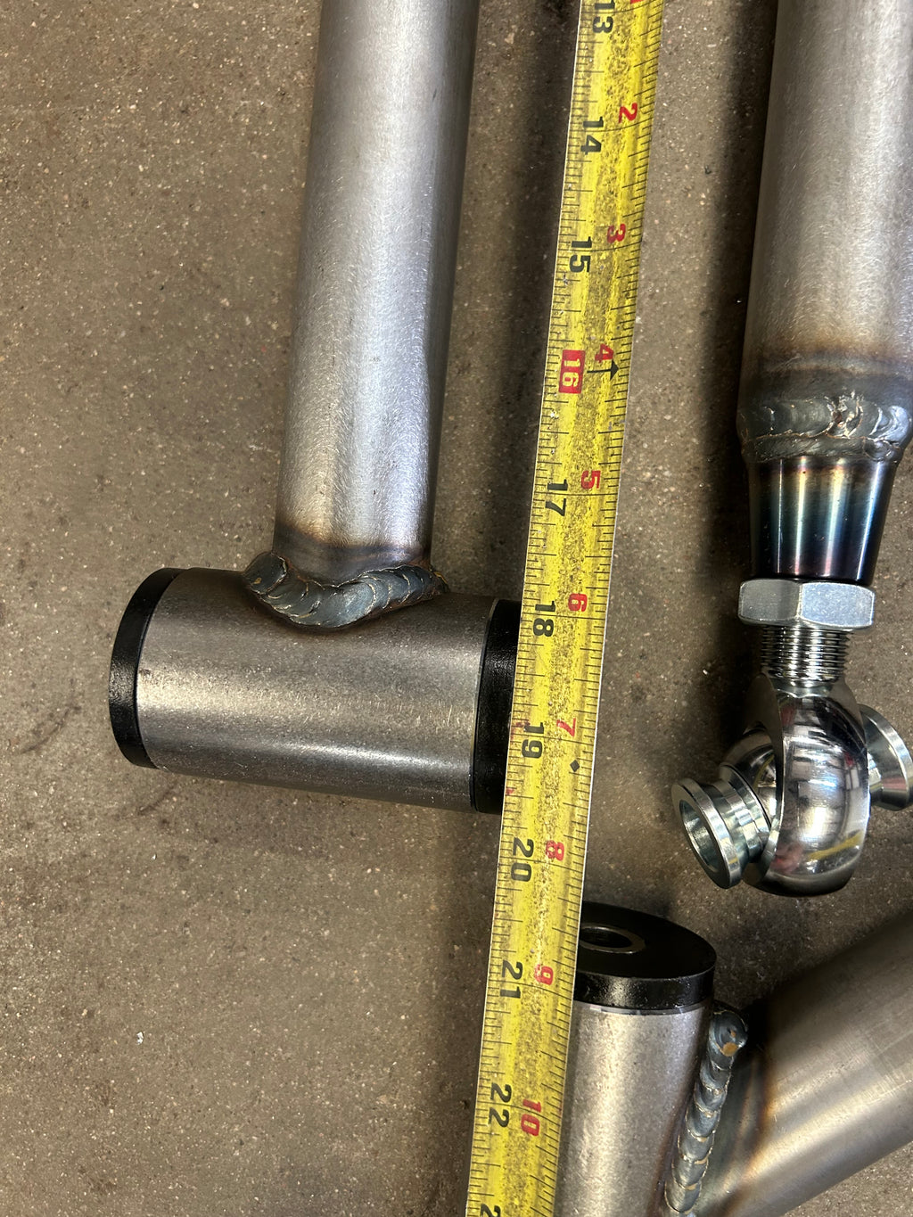 Three link and link bars
