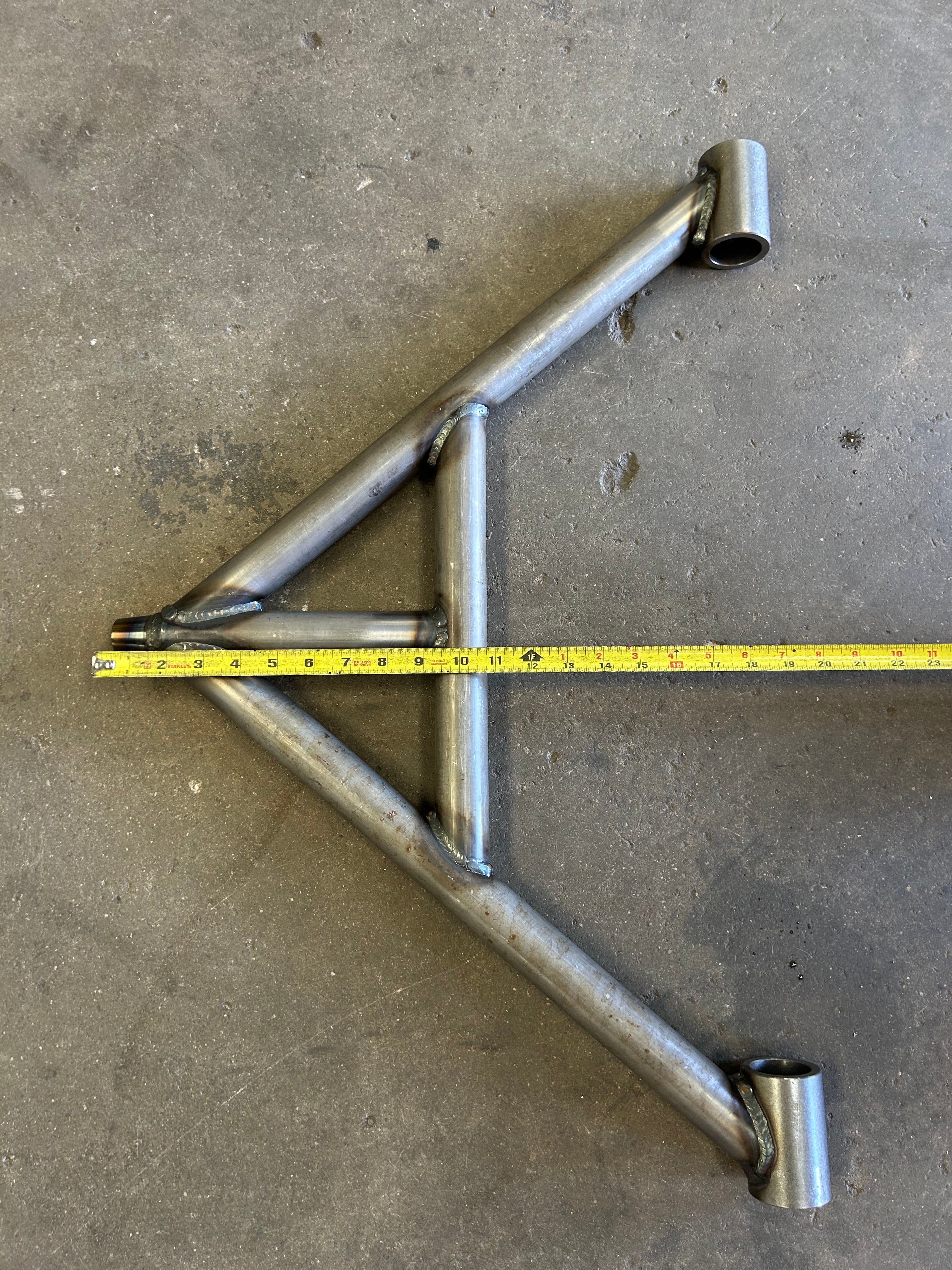 Three link and link bars